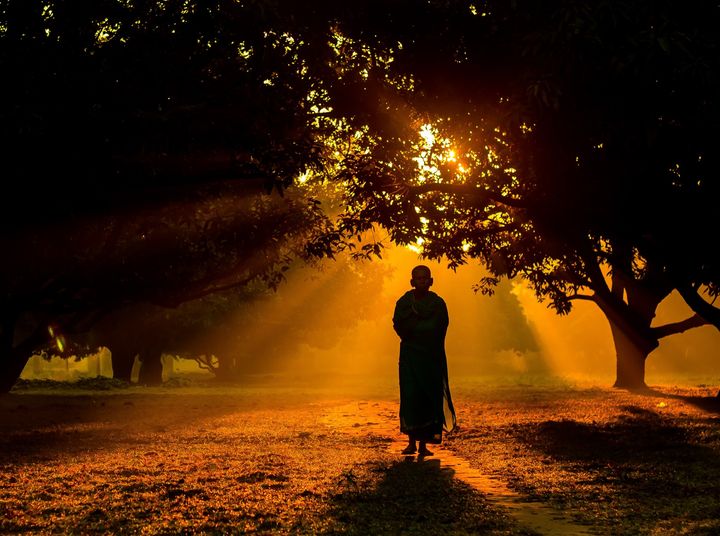 Trung đạo là bát chánh đạo 1