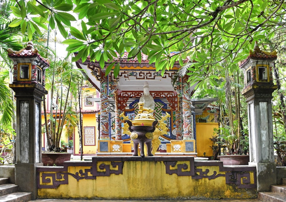 Chùa Vạn Phước Di Đà: Ngôi danh lam cổ tự trên đất cố đô 5