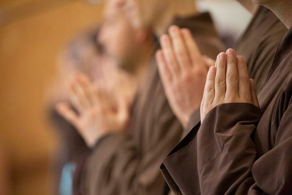 Lời khấn nguyện trước khi ngủ để có giấc ngủ bình an 1