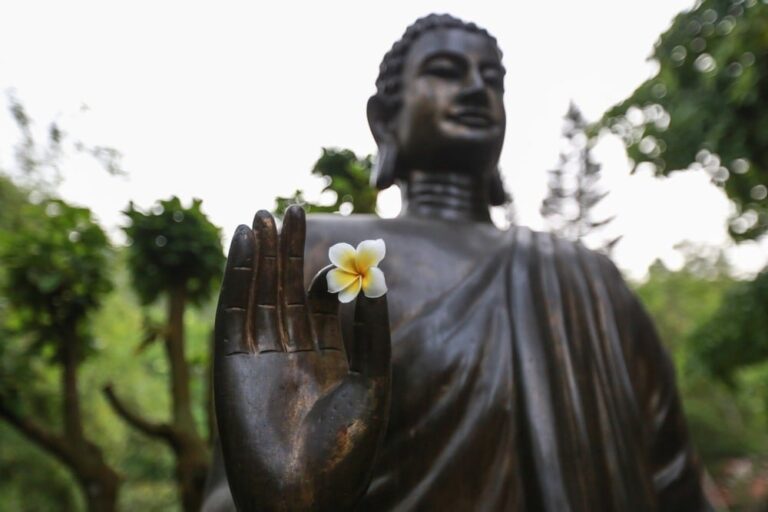 Tất Cả Đến Từ Không, Ý Nghĩa Đằng Sau Sự Trống Rỗng 2 442470018 782941347272920 59499010973323581 n 1612 1