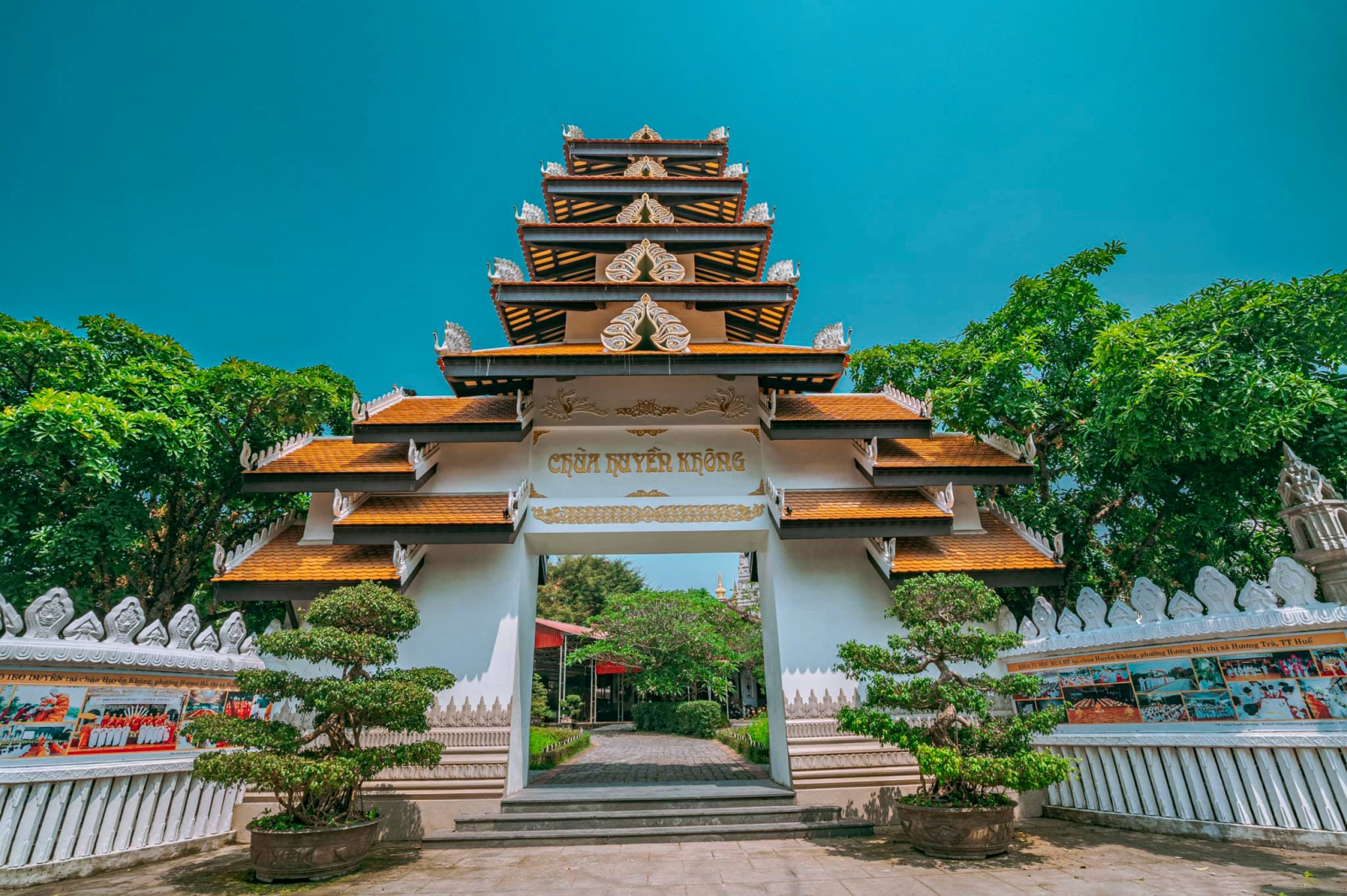 Chùa Huyền Không 1 - Tuyệt tác soi bóng dòng Bạch Yến 22