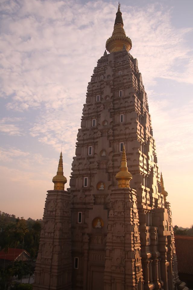 Chùa Huyền Không 1 - Tuyệt tác soi bóng dòng Bạch Yến 13