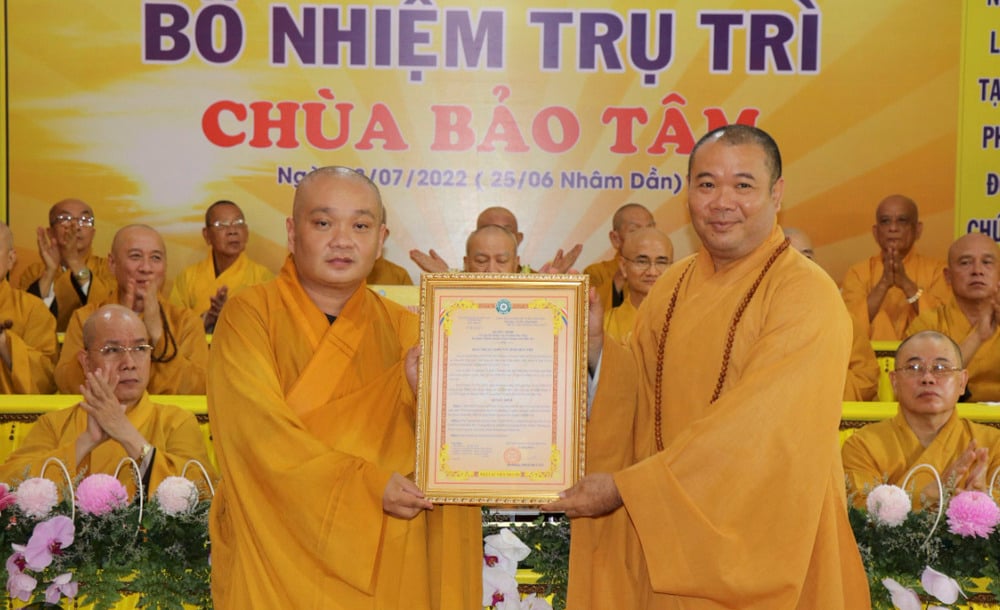 anh-man-hinh-2022-12-21-luc-082600-0826 Trụ trì là ai? 1