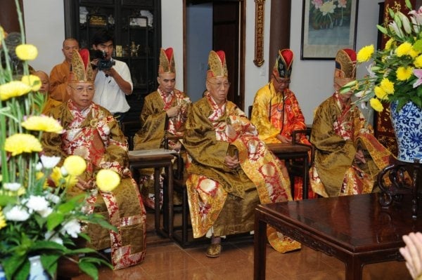 Nghi thức Cung An Chức Sự với Y phục truyền thống