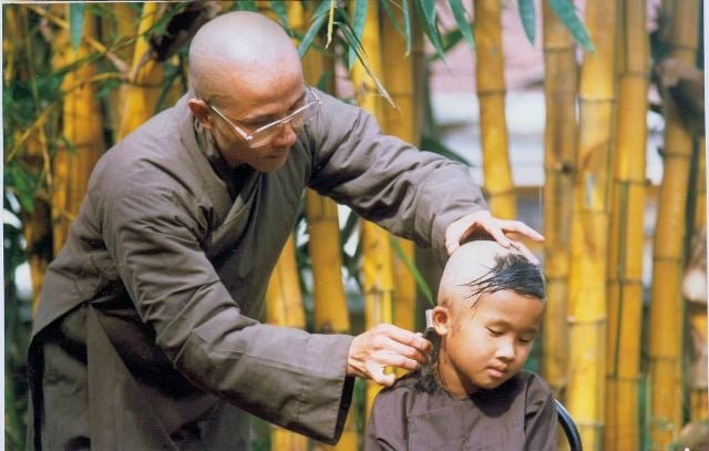 cach xung ho khi vao chua ban can biet 1 1445 1