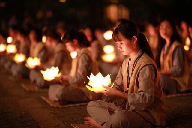 dao-phat-2-1013-1514-0909 Phật pháp bất ly thế gian pháp 2