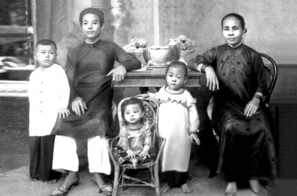 Gia đình của Tổ sư Minh Đăng Quang