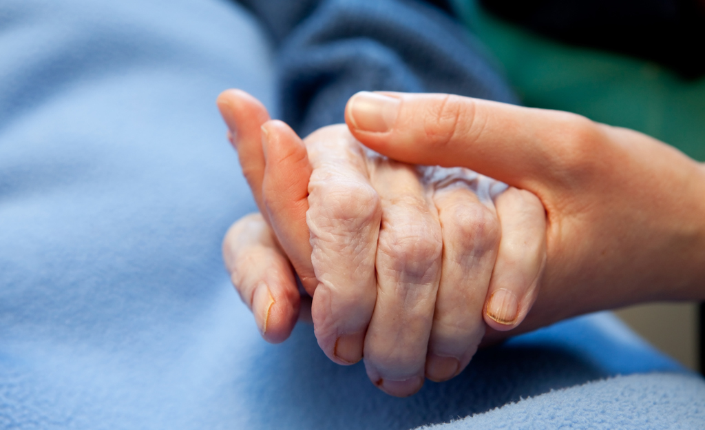 Hộ niệm cho người lâm chung đúng cách và lợi ích nhất 2