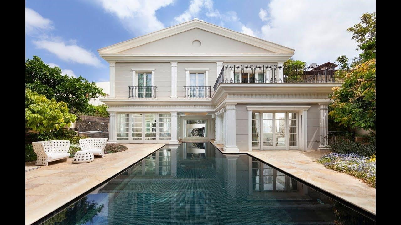 chọn người cho mượn tuổi