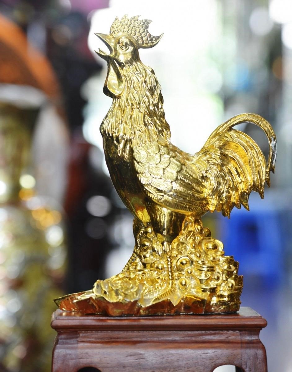 Tượng gà phong thủy mạ vàng