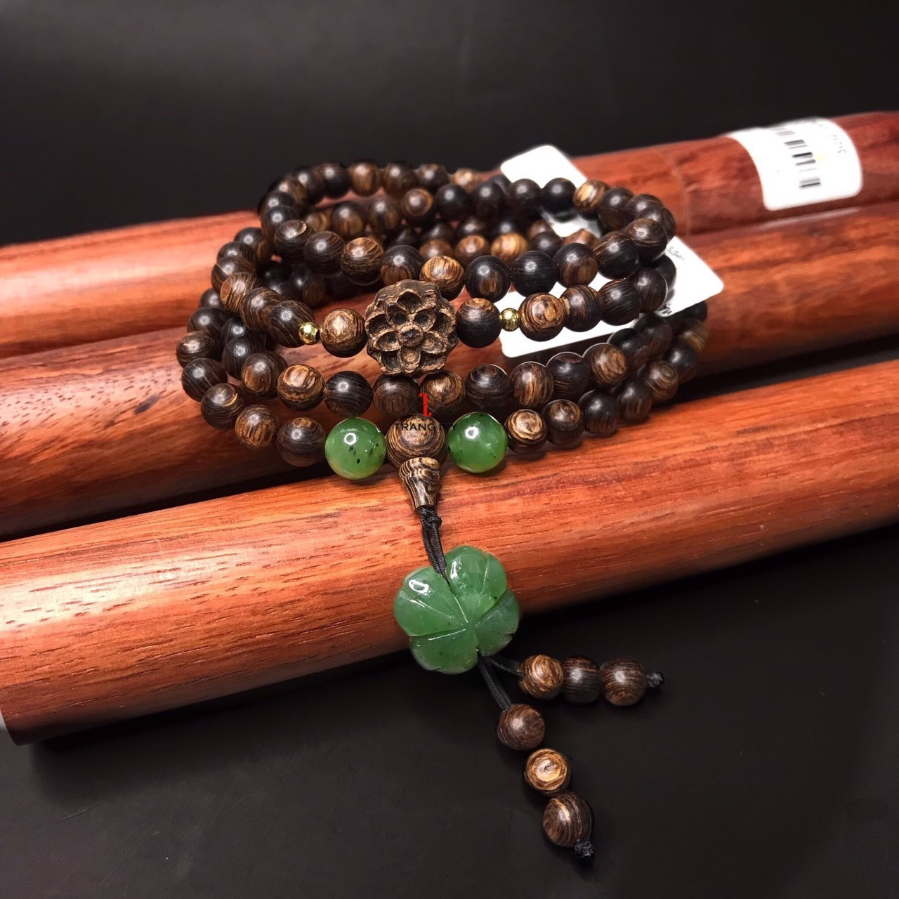 vòng tay trầm hương phong thủy