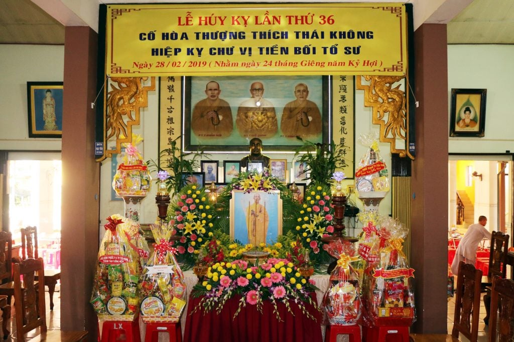 Ý nghĩa ngày lễ húy kỵ - ngày đám giỗ 1