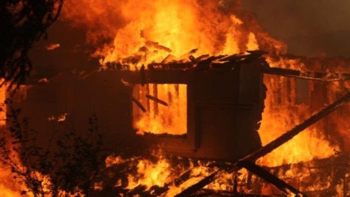 khoanh khac sung sot ve nhung vu chay nha tren the gioi hinh 8 1