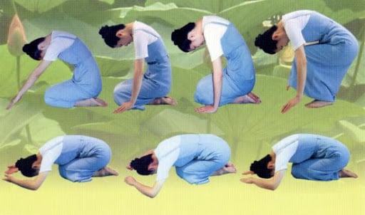 Lạy Phật hàm chứa nguyên lý y học thâm sâu 4