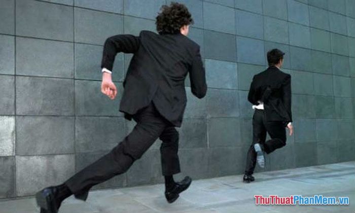 mo thay ai do cu duoi theo minh trong khoang thoi gian dai 085538744