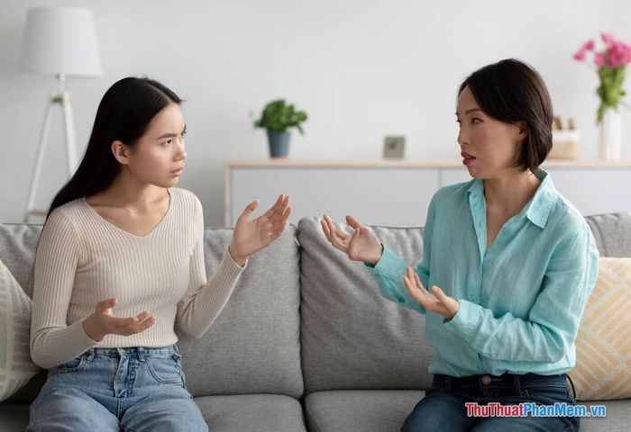 nam mo thay cai nhau voi nguoi cung phai 104537078