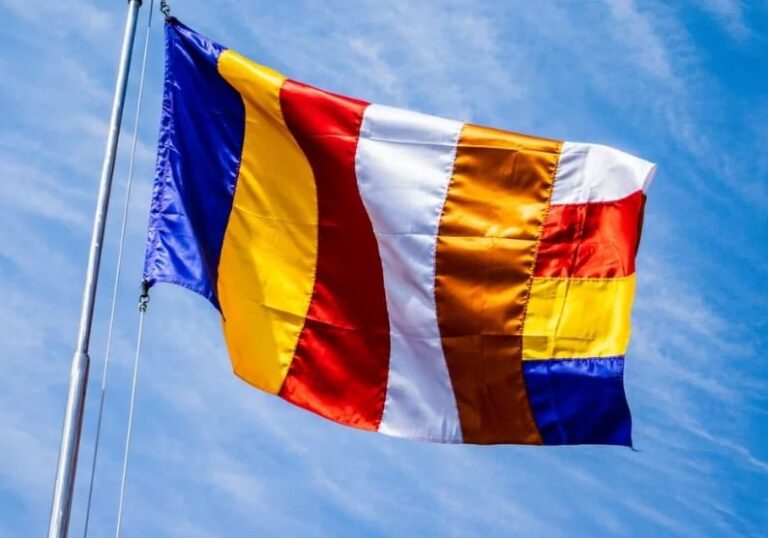 nguon goc la co ngu sac 1344 1