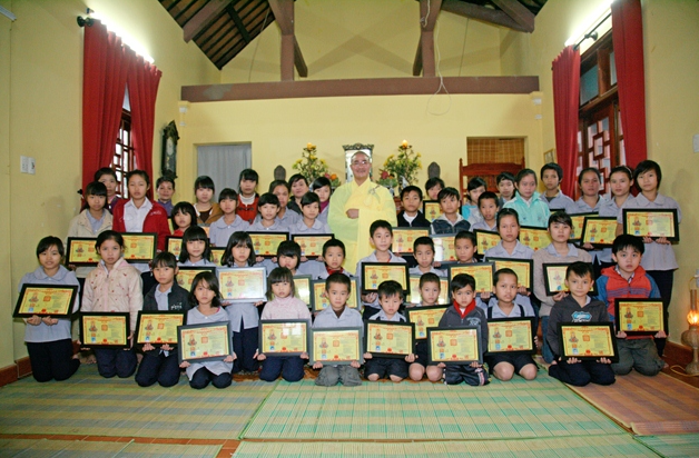 Lợi ích của việc quy y Tam Bảo