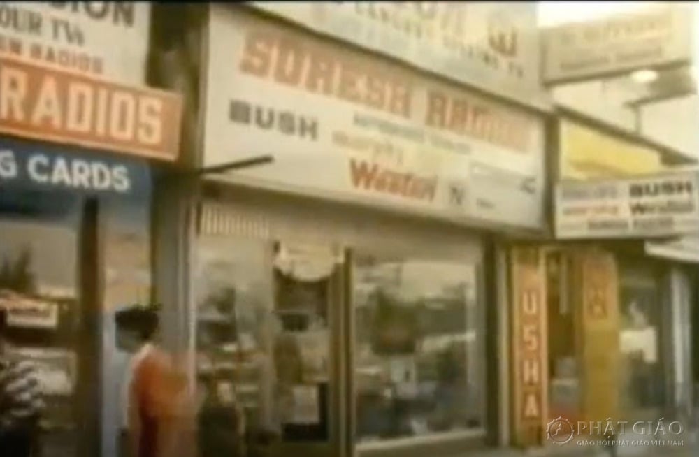 Cửa hàng radio Suresh Radios