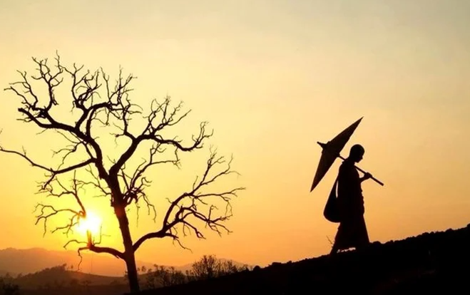 tran-gian-la-quan-tro-1444 Trần gian là quán trọ 2