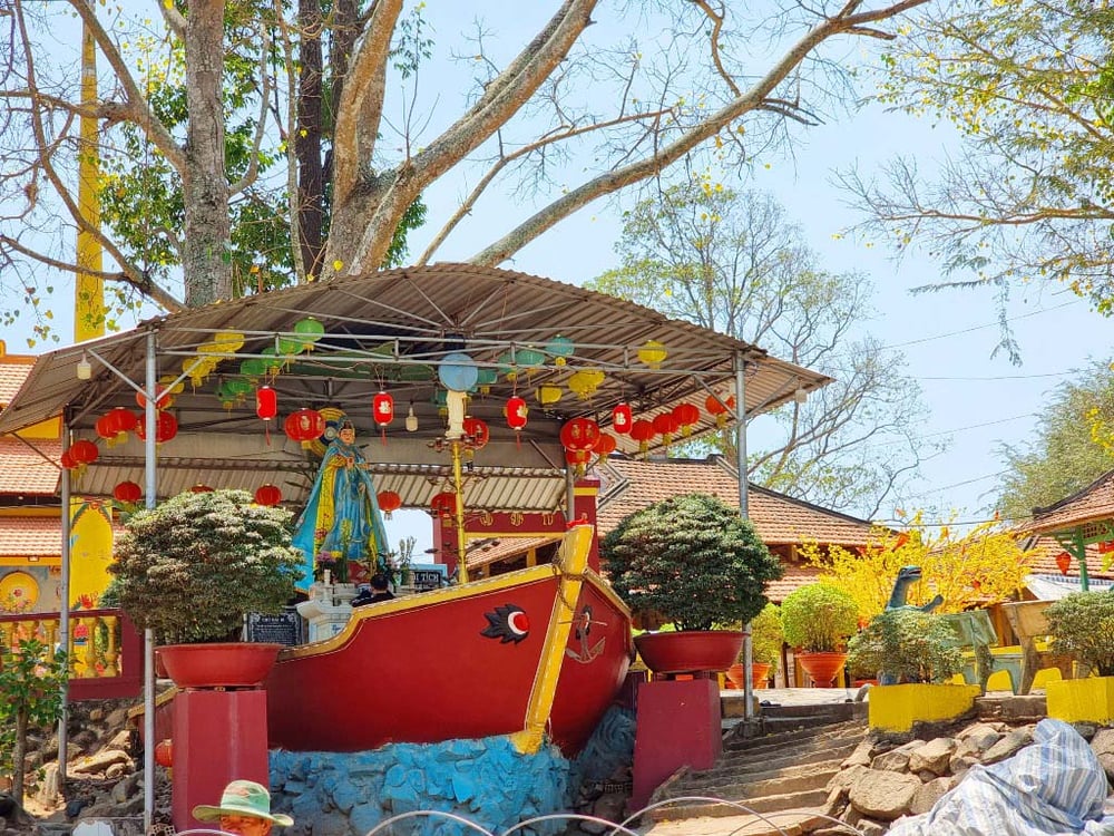 Về An Giang thăm chùa Núi Nổi với huyền tích linh thiêng 2