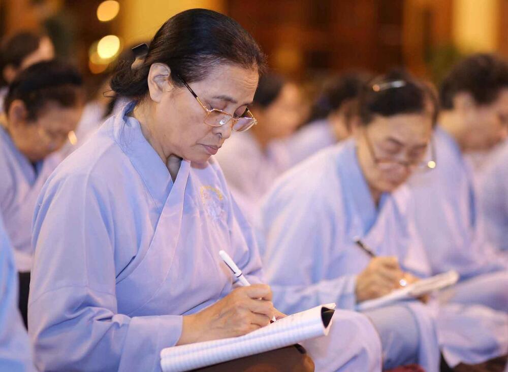 Mục đích của việc nghe pháp thoại là gì? 1