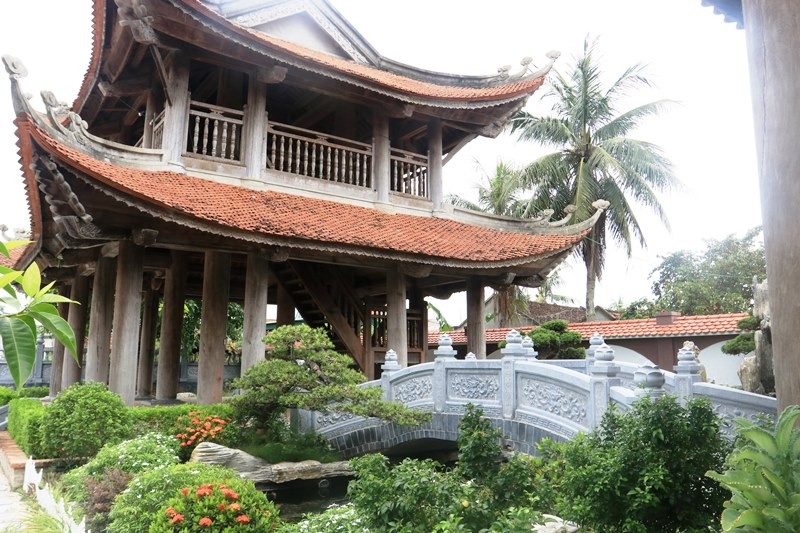 Bên trong ngôi chùa gỗ lớn nhất xứ Nghệ 9