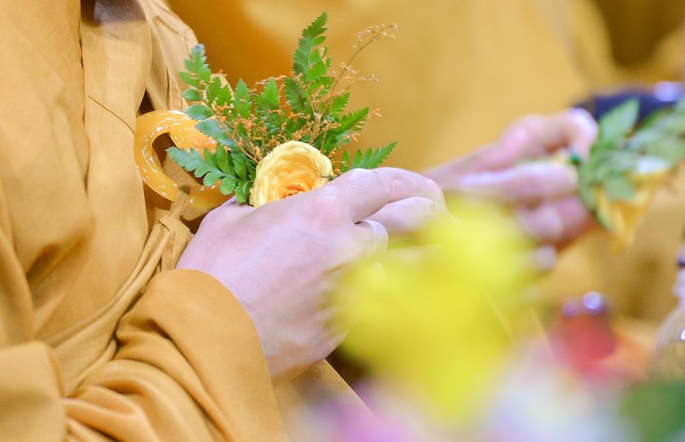 Chỉ có con đường tự chuyển hóa tâm thức chính mình, qua sự hướng đạo của Tam bảo, hành vi và lời nói của chúng ta sẽ trở nên thiện.