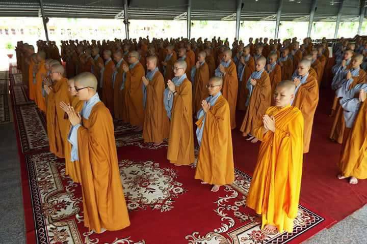 Người tu phải dẹp bỏ tham sân si 3