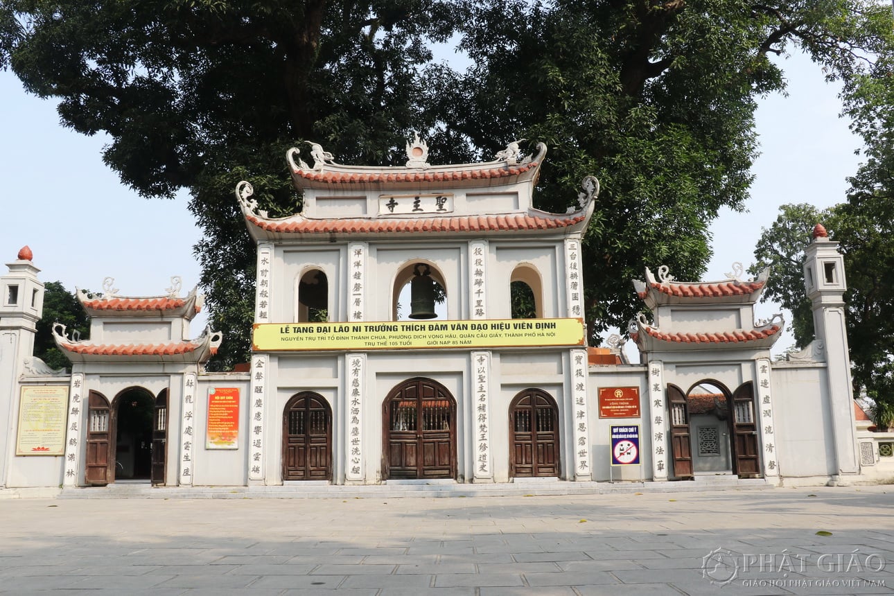 Chùa Thánh Chúa – “đài sen” giữa lòng trường Sư phạm 3