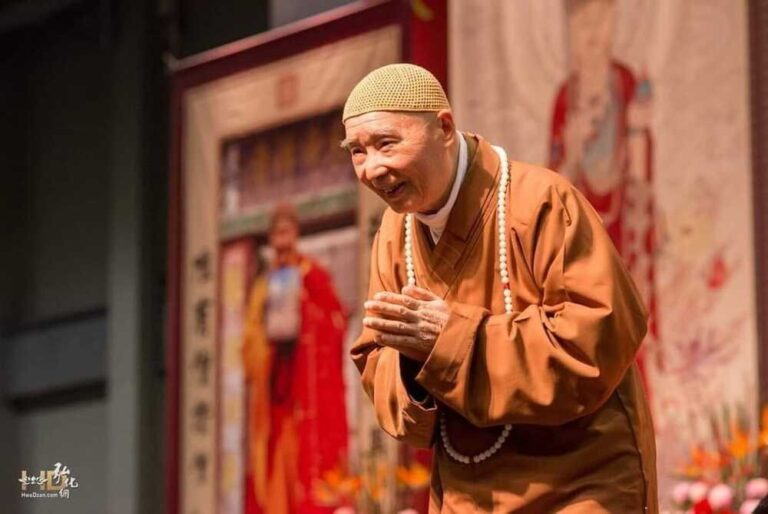 Học Phật làm người: Con đường giác ngộ và sống ý nghĩa 2 309862272 591982726055869 4587599954606314280 n 1413 1