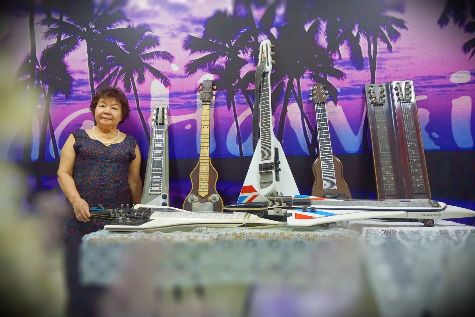 Hồi sinh sau hai lần cận kề cái chết từ đam mê với tiếng đàn Guitar Hawaii 4