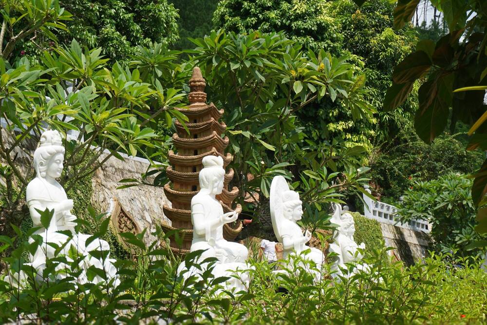 45198437_752535881763894_8450750494531387392_n-1457 Kinh hạnh phúc 1