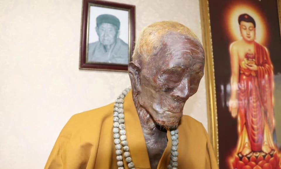 Nhục thân bất hoại của Hòa thượng Hải Hiền 7