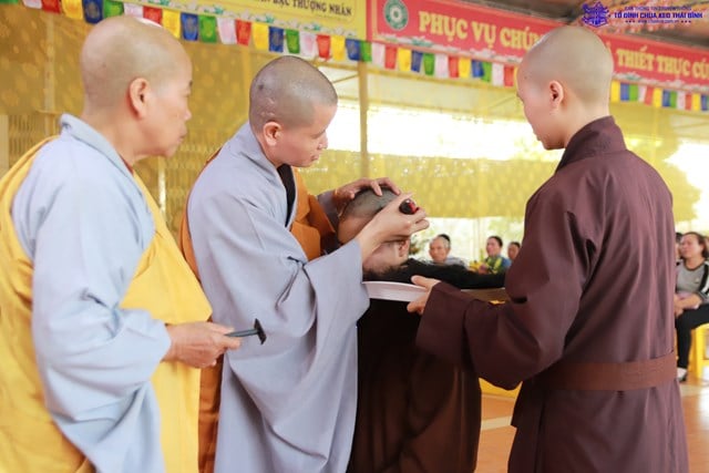 Khấn nguyện xuống tóc đền ơn nhưng chưa thực hiện, có mang tội không? 1