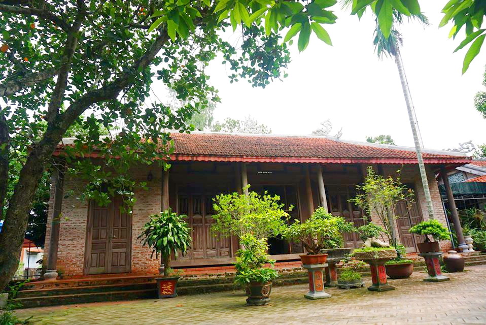 Khánh Long tự - ngôi già lam mang nét Huế tại Hà Nam 12