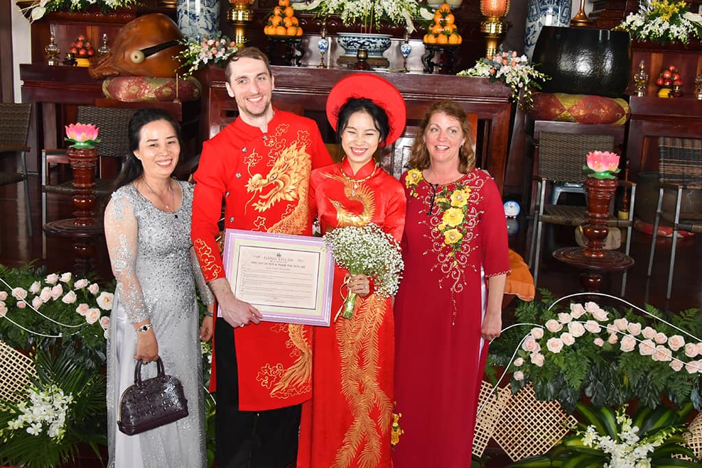 Duyên nợ vợ chồng và sự ảnh hưởng của luân hồi 2