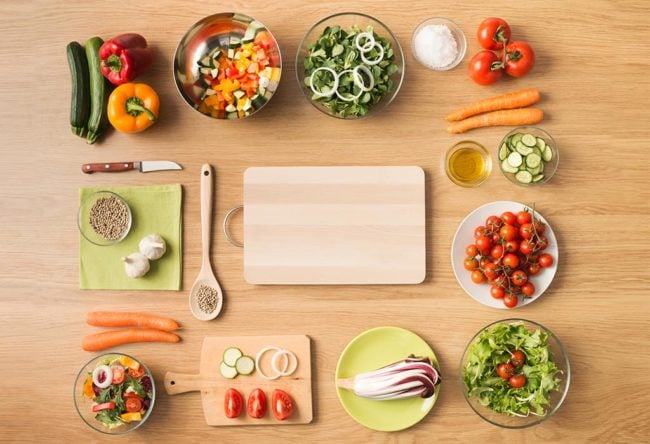 Phật tử có hai phương thức ăn chay là chay trường và chay kỳ