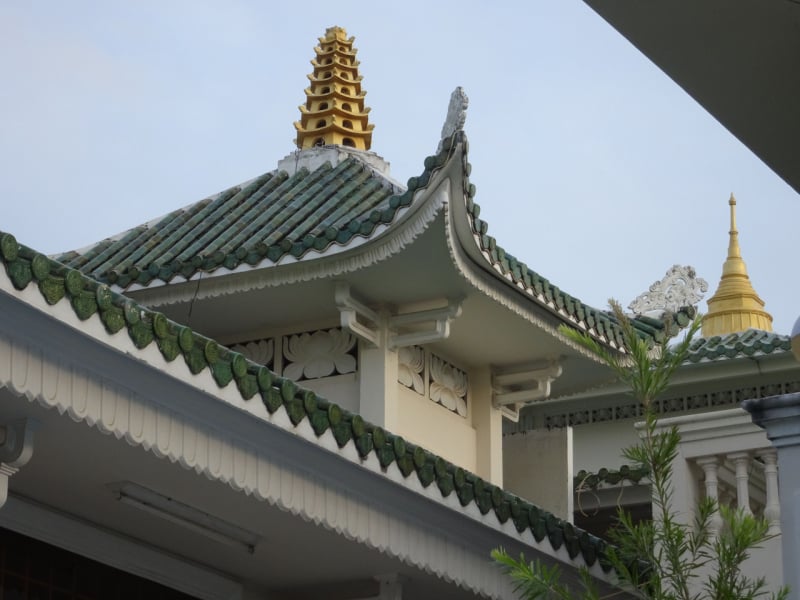 b8db10bc0362d12d68bdd9313d3806c0md-1433 Khám phá chùa Bạch Liên - Bạc Liêu, trung tâm Phật giáo cộng đồng Ni sư Nam Bộ 4