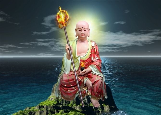 bo-tat-dia-tang-1501 Ý nghĩa sâu xa của kinh Địa Tạng 2