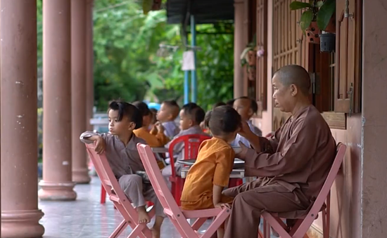 Chùa Hải Sơn - Mái ấm cưu mang những đứa trẻ mồ côi 1