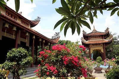 Chùa Kim Long - từ ngôi già lam suy tàn hoang lạnh trở thành di tích cấm xâm phạm 2