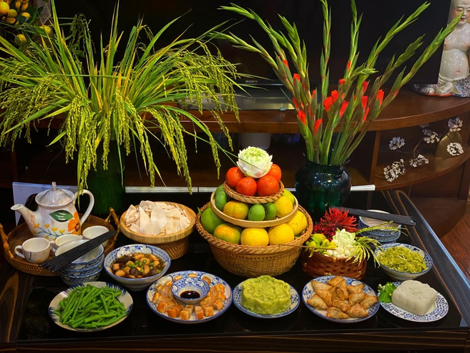 Chuẩn bị mâm cỗ cúng Vu Lan, xá tội vong nhân đúng cách - Đài phát thanh và truyền hình Nghệ An