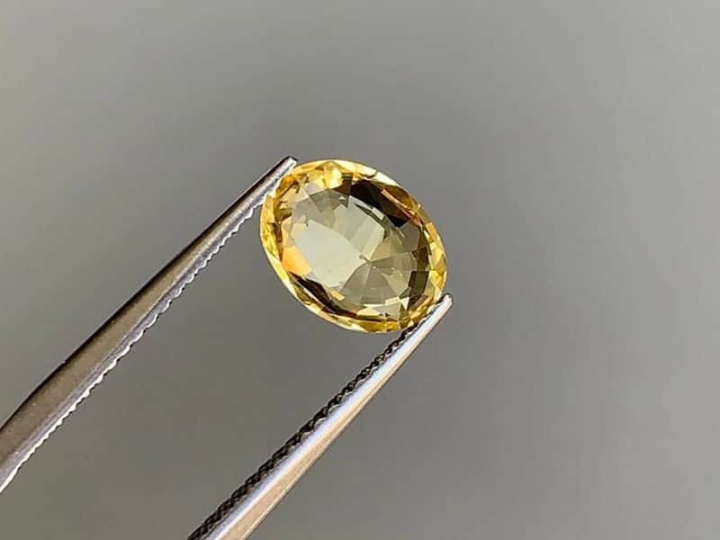 da phong thuy hop menh cho tuoi binh thin nam 2025