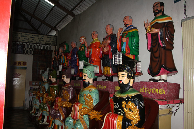 Già Lam Cổ Tự: Ngôi chùa có hàng trăm pho tượng chỉ một thầy trụ trì trông nom 4