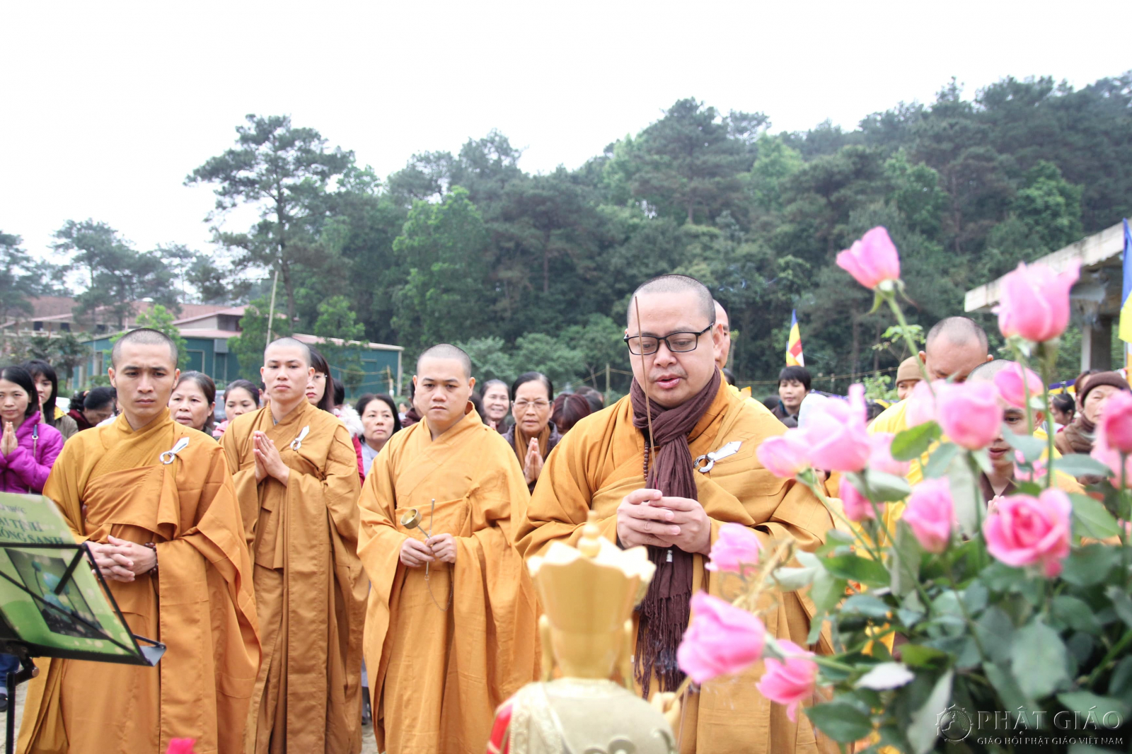 Hơn 2000 người về Tịnh Viện Vân Sơn nhân dịp ngày Khánh Đản Đức Quán Thế Âm Bồ Tát 1