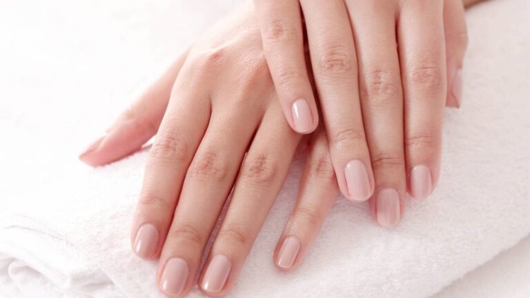 mo thay mong tay bi gay la diem gi may man hay canh bao dieu khong tot 1 1