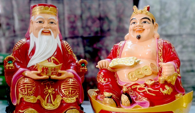 ong dia than tai la ai i18627 1