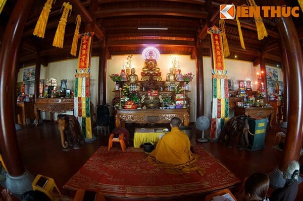 Vẻ đẹp đắm say lòng người của chùa Thiên Tượng xứ Nghệ 4