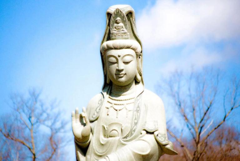 Bồ Tát Quan Âm Các vị Bồ-tát có thật hay không?